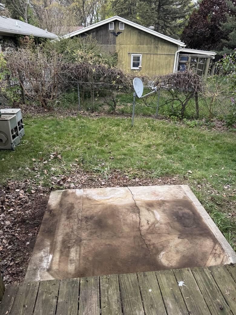 Screen house tear-down after